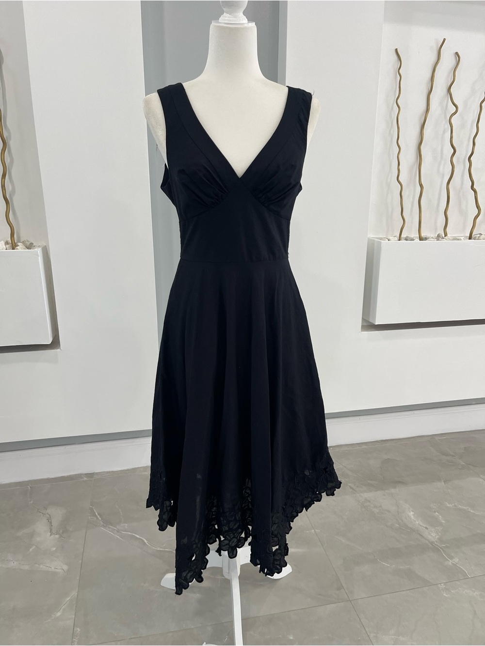 Sleeveless Black V-Neck Asymmetrical Dress with Lace Trim